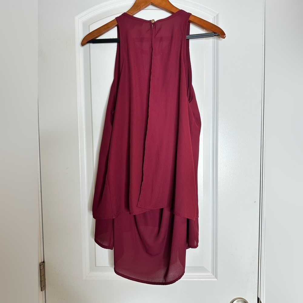 LuLus Burgundy Sleeveless High-Low Blouse w/ Gold Bar Detail | Size S - Picture 3 of 10